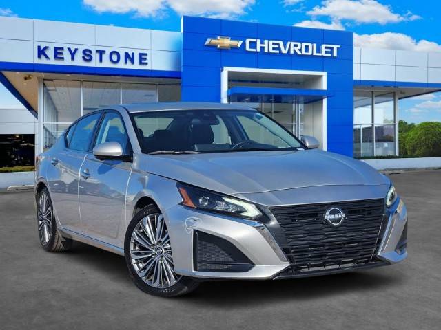 2023 Nissan Altima 2.5 SL FWD photo