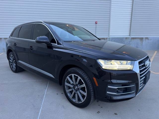 2017 Audi Q7 Premium Plus AWD photo