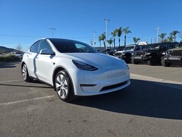 2023 Tesla Model Y Long Range AWD photo