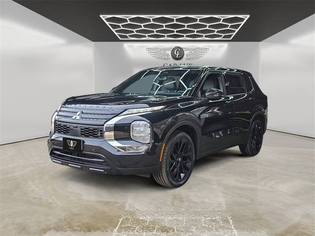 2023 Mitsubishi Outlander SE Black Edition FWD photo
