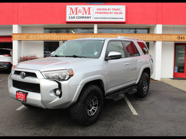 2016 Toyota 4Runner SR5 4WD photo