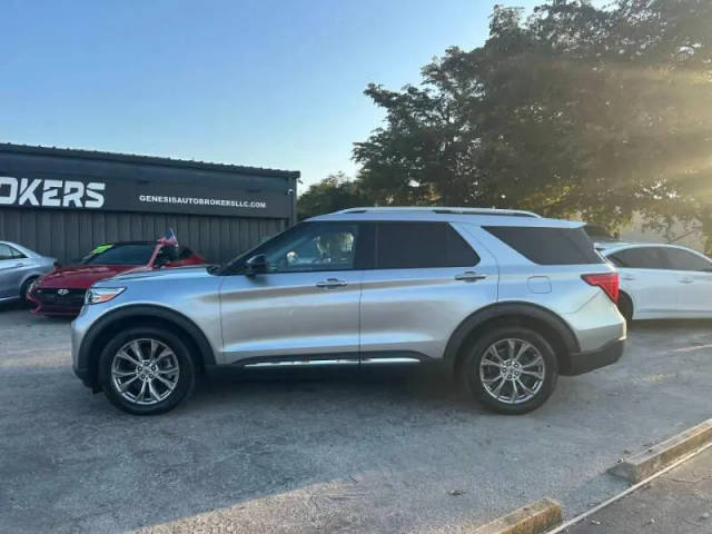 2022 Ford Explorer Limited RWD photo