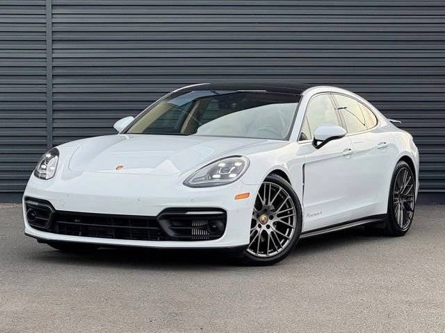 2023 Porsche Panamera 4 Platinum Edition AWD photo