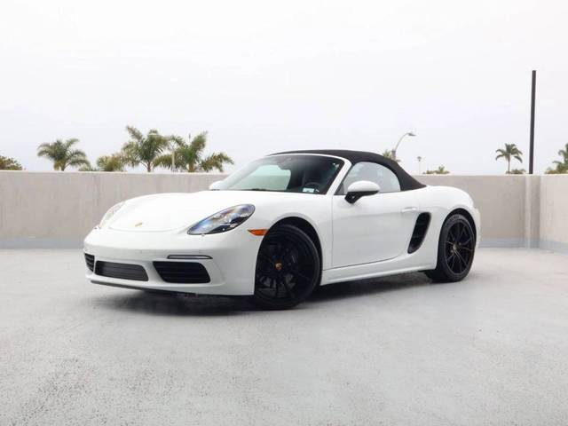 2022 Porsche Boxster  RWD photo