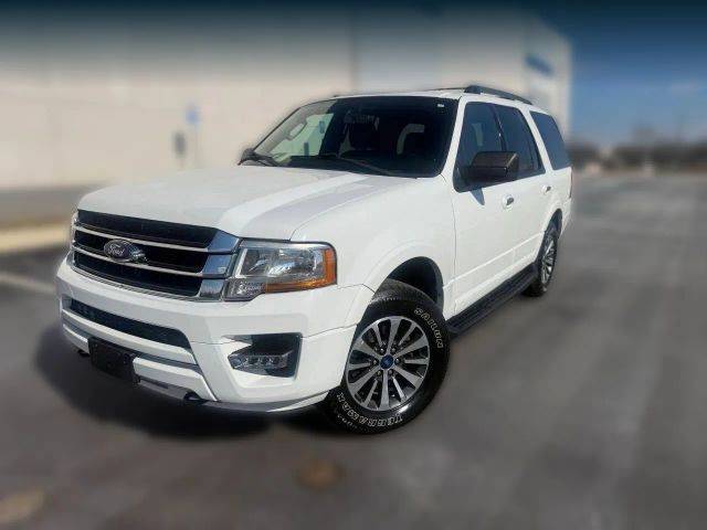 2017 Ford Expedition XLT 4WD photo