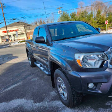 2015 Toyota Tacoma 4WD photo