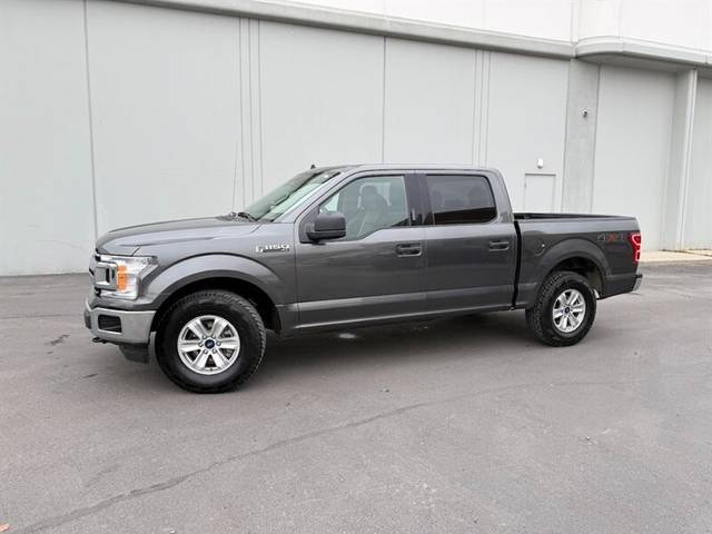 2019 Ford F-150 XLT 4WD photo