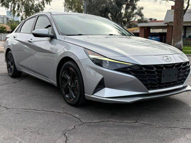 2021 Hyundai Elantra SEL FWD photo