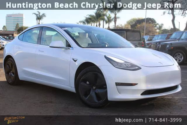 2020 Tesla Model 3 Standard Range Plus RWD photo