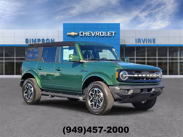 2023 Ford Bronco 4 Door Outer Banks 4WD photo