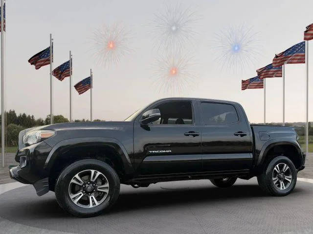 2016 Toyota Tacoma SR 4WD photo