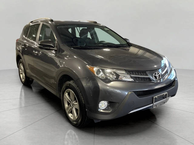 2015 Toyota RAV4 XLE AWD photo