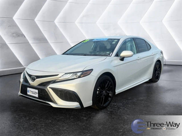 2023 Toyota Camry XSE FWD photo