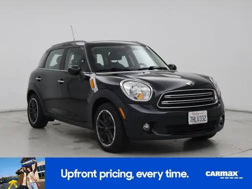 2015 MINI Countryman FWD photo