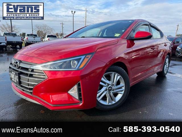 2020 Hyundai Elantra FWD photo