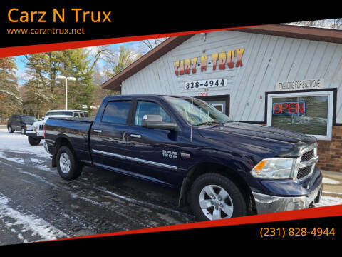 2016 Ram 1500 SLT 4WD photo