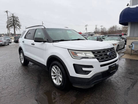 2016 Ford Explorer Base 4WD photo