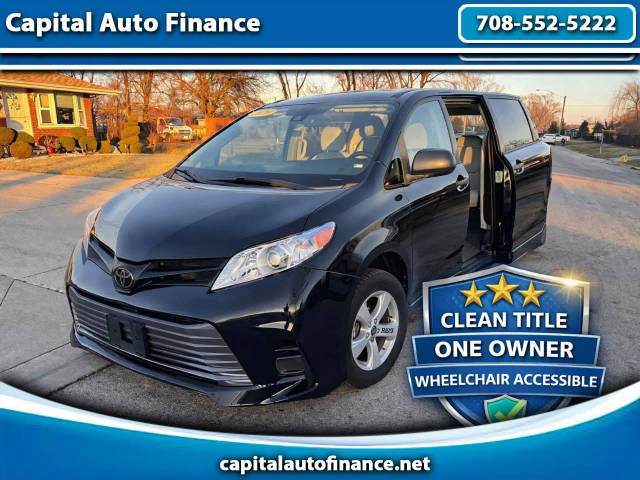 2020 Toyota Sienna L FWD photo
