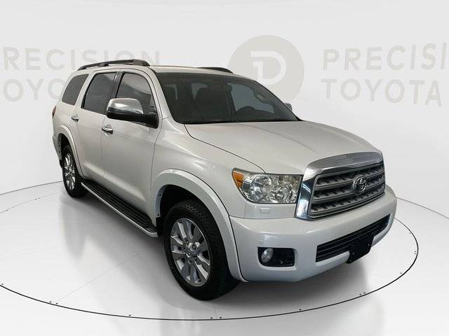 2016 Toyota Sequoia Platinum RWD photo