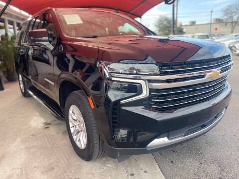 2023 Chevrolet Suburban LT RWD photo