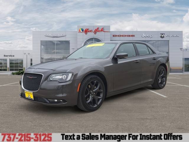 2023 Chrysler 300 300S RWD photo