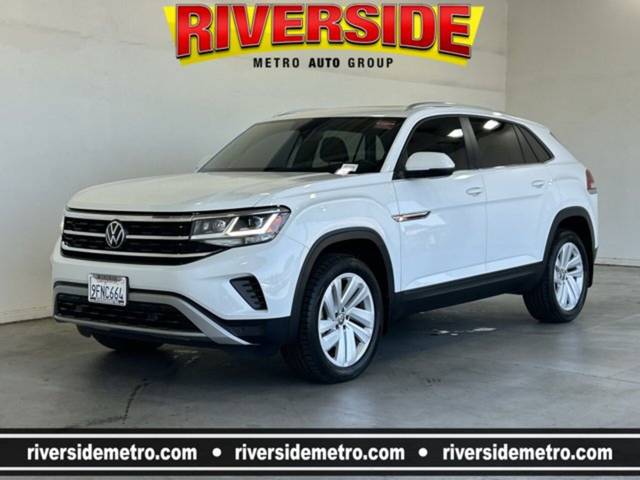2023 Volkswagen Atlas Cross Sport 2.0T SE w/Technology AWD photo