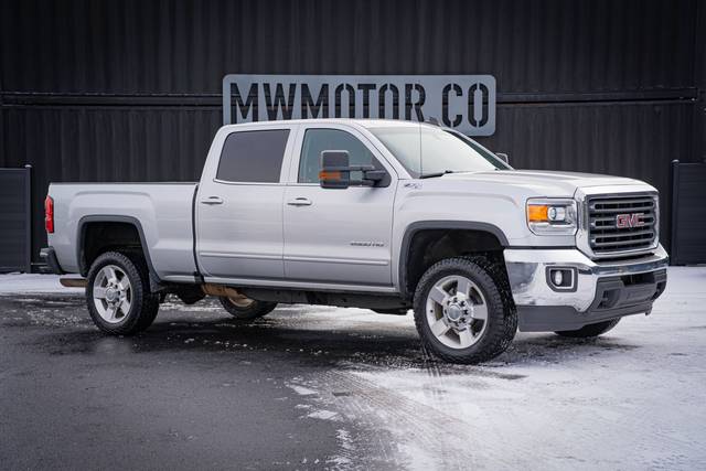 2018 GMC Sierra 2500HD SLE 4WD photo