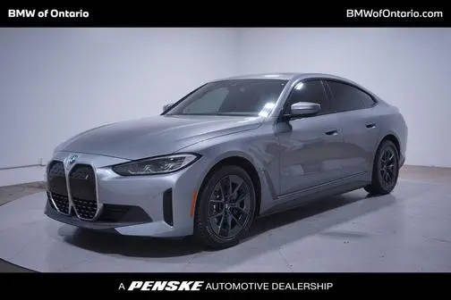 2023 BMW i4 eDrive40 RWD photo