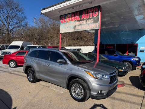2016 Toyota Highlander XLE FWD photo