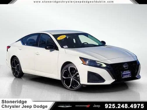 2023 Nissan Altima 2.5 SR FWD photo