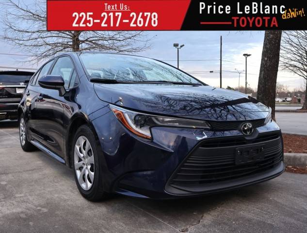 2023 Toyota Corolla LE FWD photo