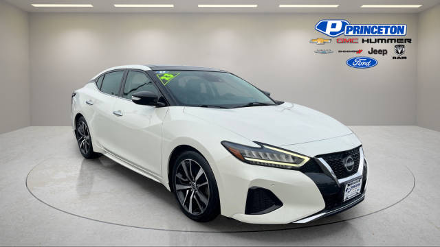 2023 Nissan  SL FWD photo