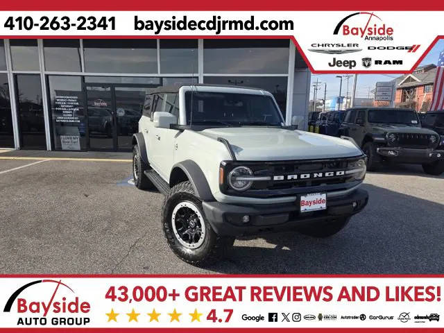 2022 Ford Bronco 4 Door Base 4WD photo