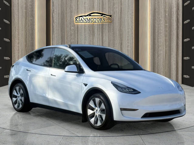 2022 Tesla Model Y Long Range AWD photo