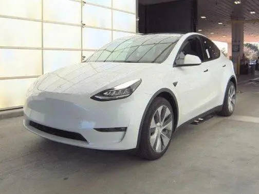 2022 Tesla Model Y Long Range AWD photo