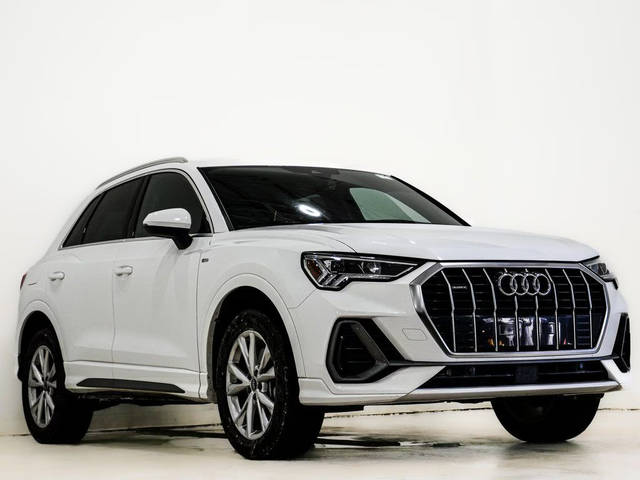 2023 Audi Q3 S line Premium AWD photo