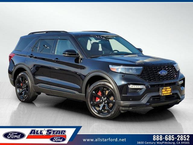 2023 Ford Explorer ST 4WD photo