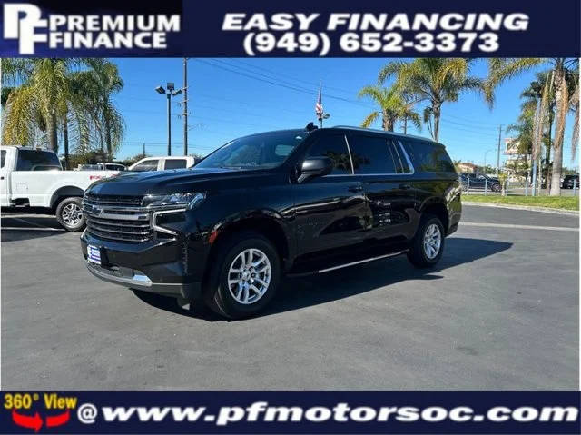2022 Chevrolet Suburban LT RWD photo