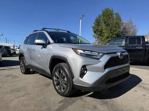 2022 Toyota RAV4 Hybrid XLE Premium AWD photo