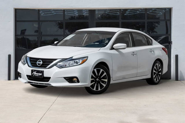 2018 Nissan Altima 2.5 SV FWD photo