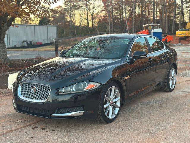 2015 Jaguar XF V6 Portfolio RWD photo