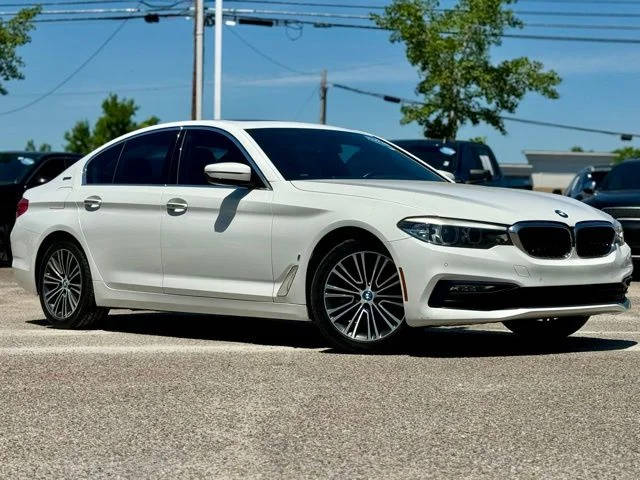2018 BMW 5 Series 530e xDrive iPerformance AWD photo