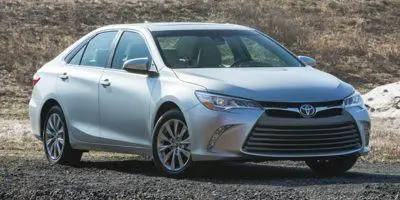2016 Toyota Camry  FWD photo
