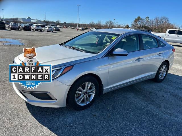 2017 Hyundai Sonata 2.4L FWD photo