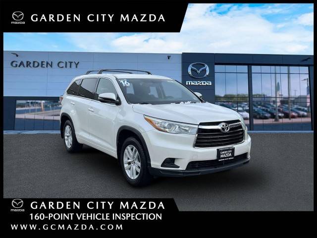 2016 Toyota Highlander LE AWD photo