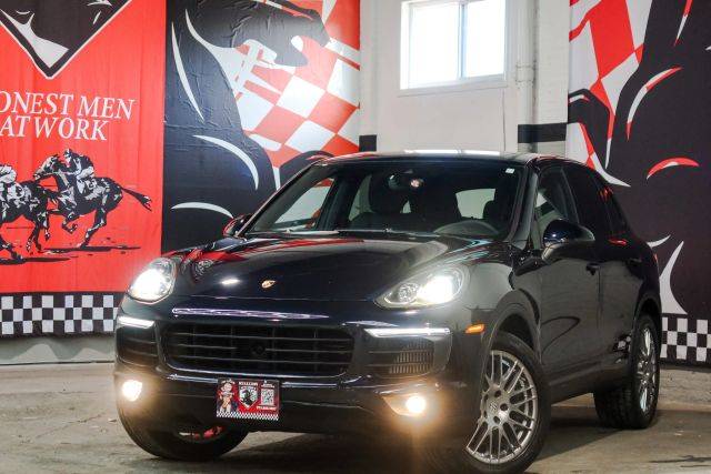 2015 Porsche Cayenne S AWD photo