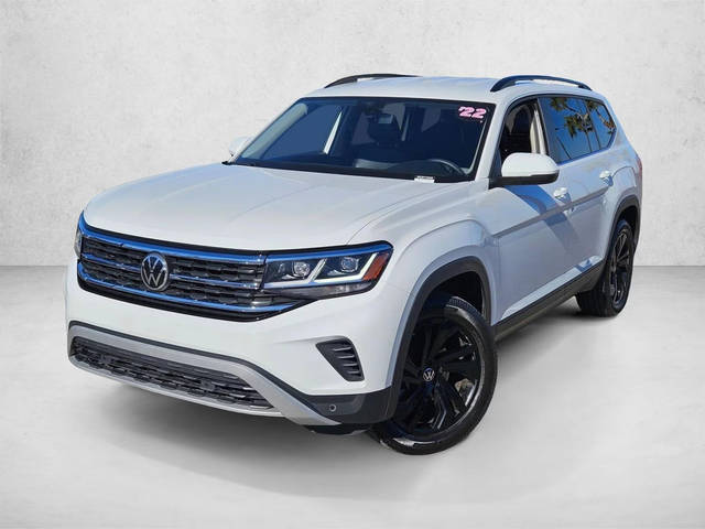 2022 Volkswagen Atlas 2.0T SE w/Technology AWD photo