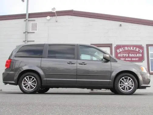 2016 Dodge Grand Caravan SE Plus FWD photo