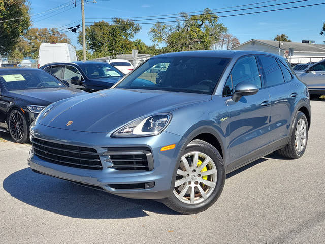 2020 Porsche Cayenne E-Hybrid AWD photo