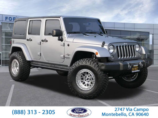 2015 Jeep Wrangler Unlimited Freedom Edition 4WD photo